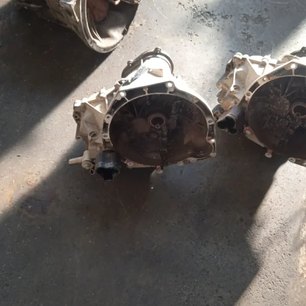 Ford rocam build over manual gearbox
